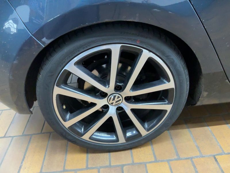 Volkswagen Golf VI 2.0 TDI Highline 4Motion 2011 – снимка 9