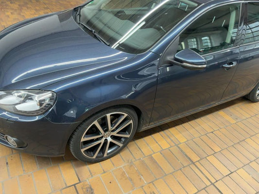 Volkswagen Golf VI 2.0 TDI Highline 4Motion 2011 – снимка 2
