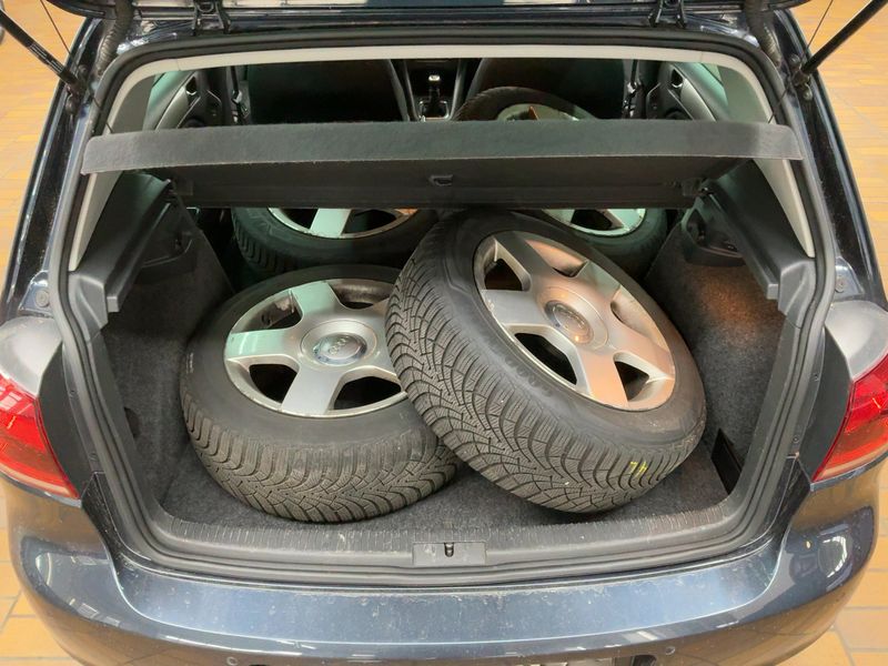 Volkswagen Golf VI 2.0 TDI Highline 4Motion 2011 – снимка 16