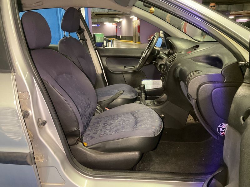 Peugeot 206 1.9 Diesel Presence 2000 – снимка 3