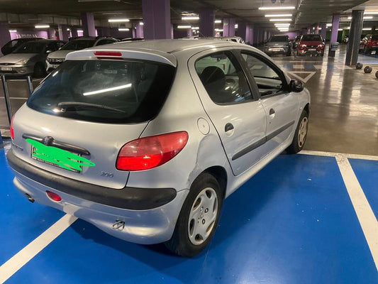 Peugeot 206 1.9 Diesel Presence 2000 – снимка 2