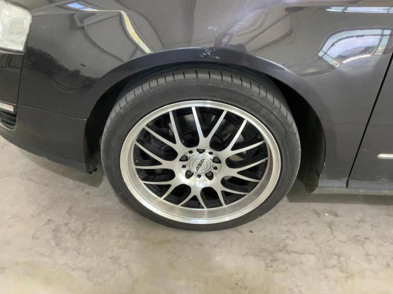 Volkswagen Passat 2.0 TDI Sportline 2009 – снимка 3