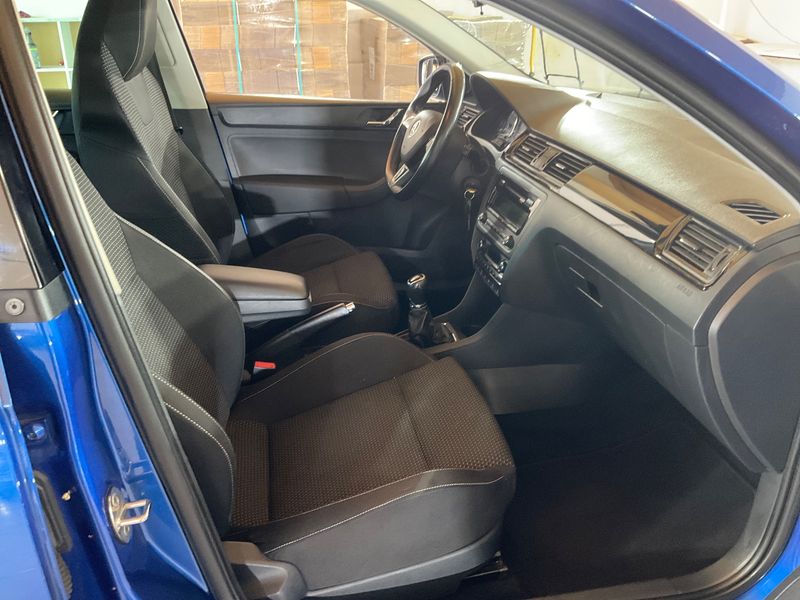 Skoda Rapid Spaceback 1.2 TSI Ambition 2015 – снимка 17