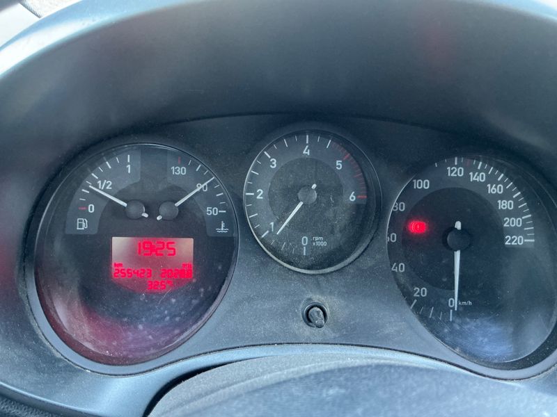 Seat Leon 1.9 TDI Reference Ecomotive 2009 – снимка 4