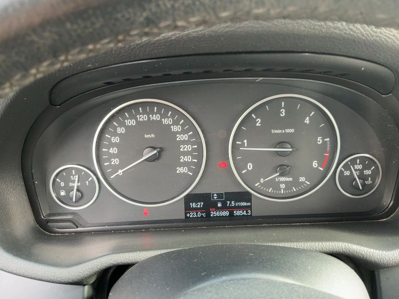 BMW X3 xDrive 20d 2012 – снимка 19