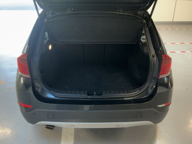 BMW X1 xDrive 18d Sport 2014 – снимка 15
