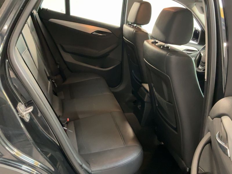 BMW X1 xDrive 18d Sport 2014 – снимка 19