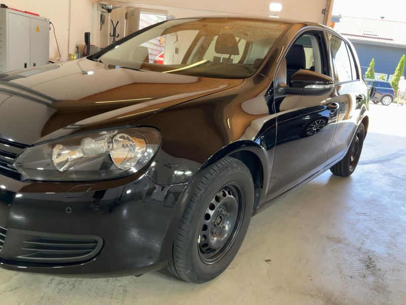 Volkswagen Golf VI 1.6 TDI Trendline 2010 – снимка 2