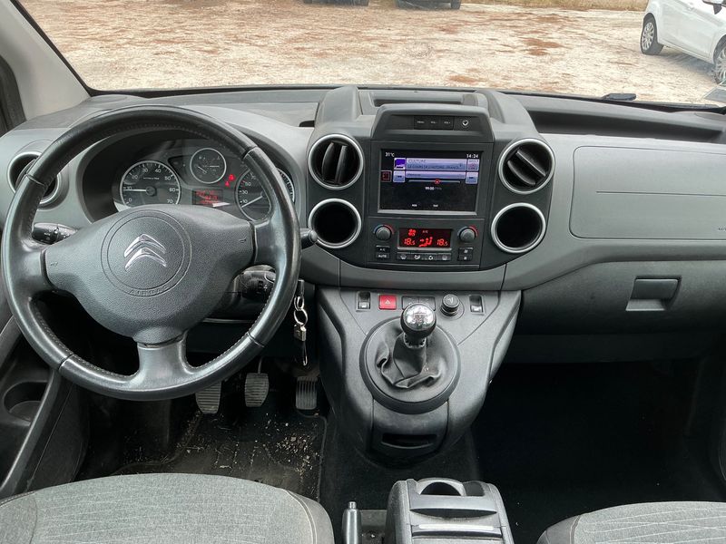 Citroen Berlingo 1.2 PureTech Shine 2018 – снимка 12