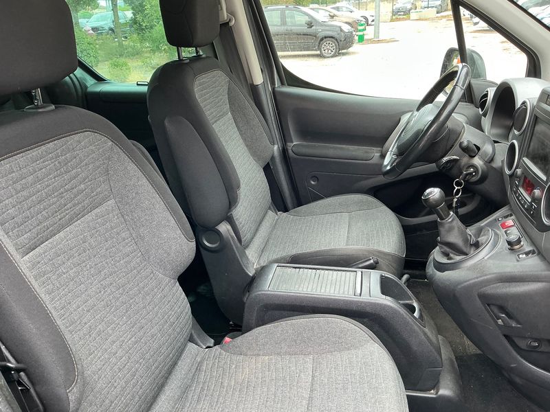 Citroen Berlingo 1.2 PureTech Shine 2018 – снимка 11