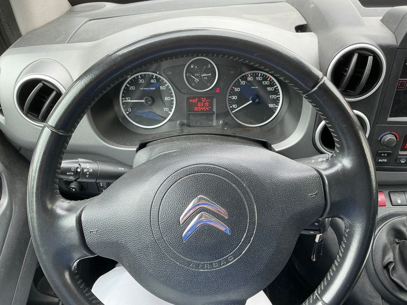 Citroen Berlingo 1.2 PureTech Shine 2018 – снимка на щета