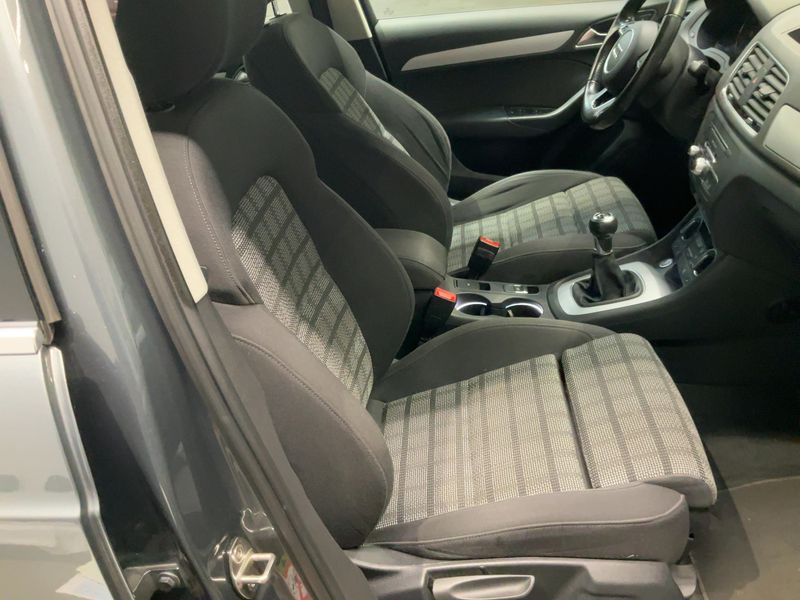 Audi Q3 2.0 TDI Sport 2015 – снимка 16