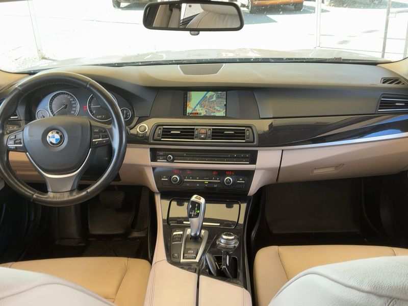 BMW 5er 520d 2013 – снимка 12