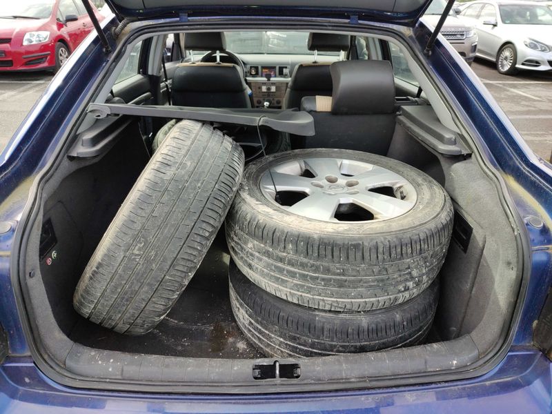 Opel Vectra 1.9 CDTI GTS 2005 – снимка 9