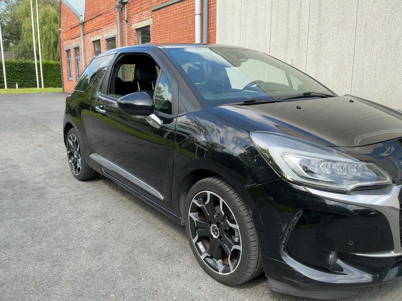 DS Automobiles DS3 1.2 PureTech SportChic 2017 – снимка 12