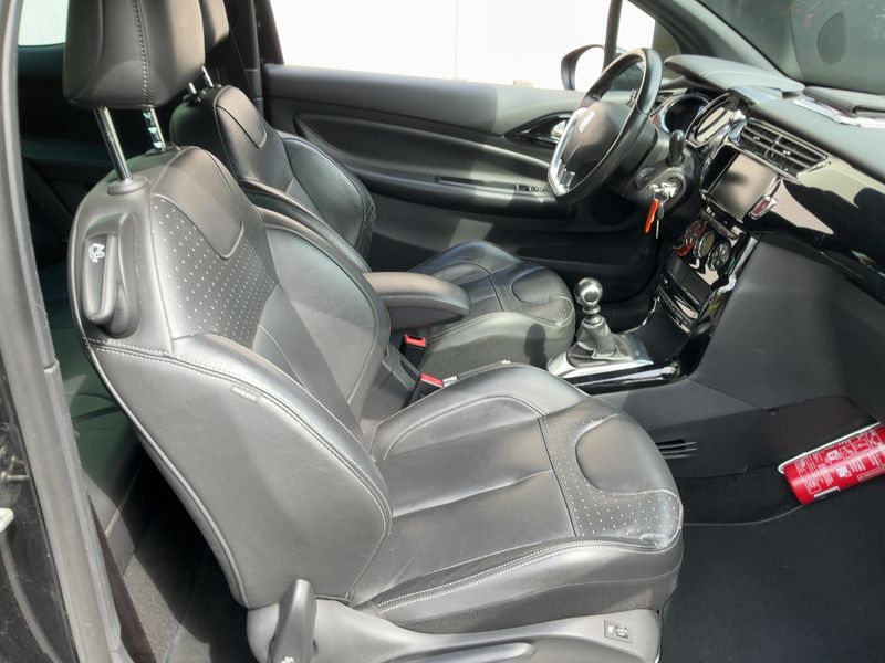 DS Automobiles DS3 1.2 PureTech SportChic 2017 – снимка 16