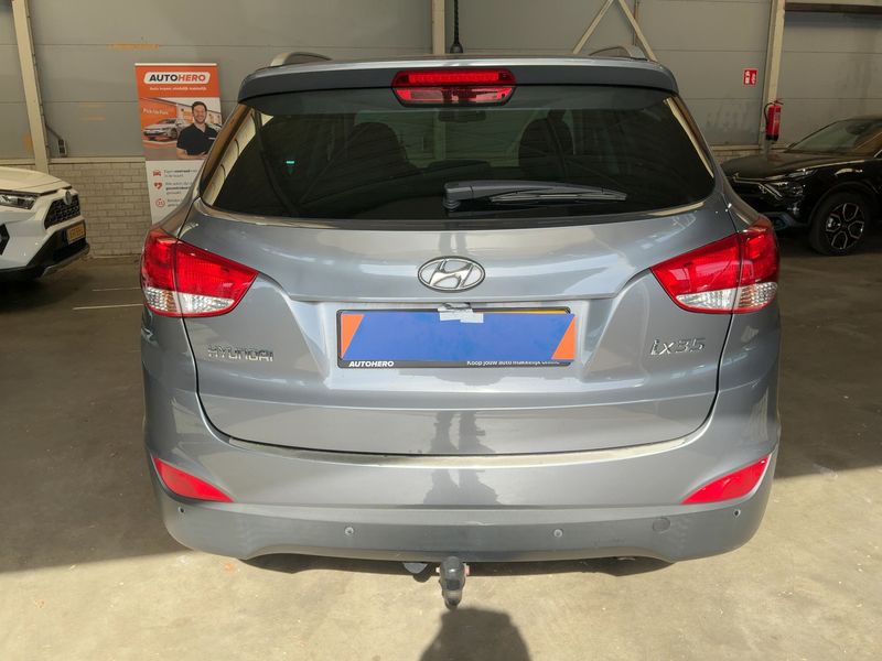 Hyundai ix35 1.6 5 Star Edition 2WD 2013 – снимка 7