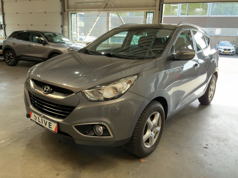 Hyundai ix35 1.6 5 Star Edition 2WD 2013 – снимка 1