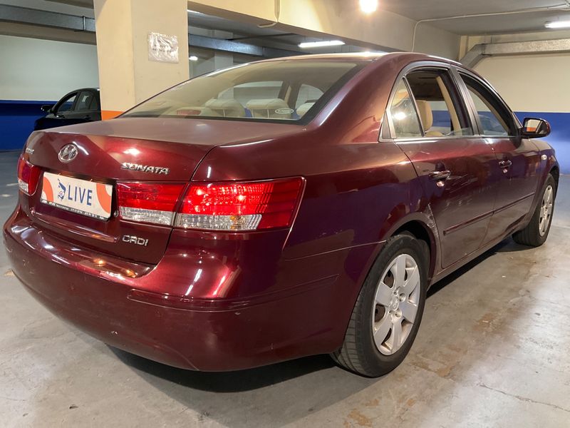 Hyundai Sonata 2.0 CRDi Classic 2009 – снимка 2