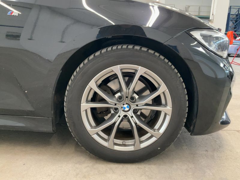BMW 3er 320d Mild-Hybrid xDrive M Sport 2021 – снимка 11