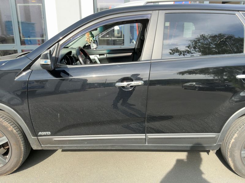 Kia Sorento 2.2 CRDi Spirit 4WD 2012 – снимка 4