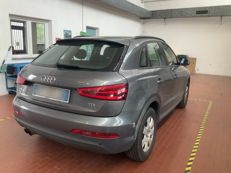Audi Q3 2.0 TDI 2012 – снимка 8