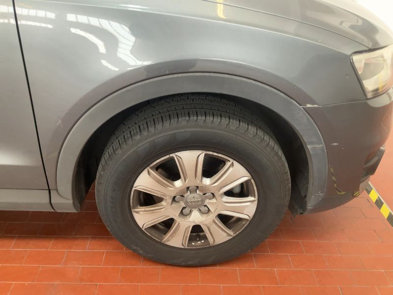 Audi Q3 2.0 TDI 2012 – снимка 11