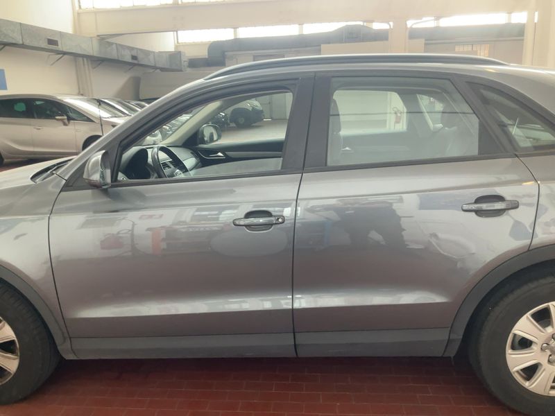 Audi Q3 2.0 TDI 2012 – снимка 4