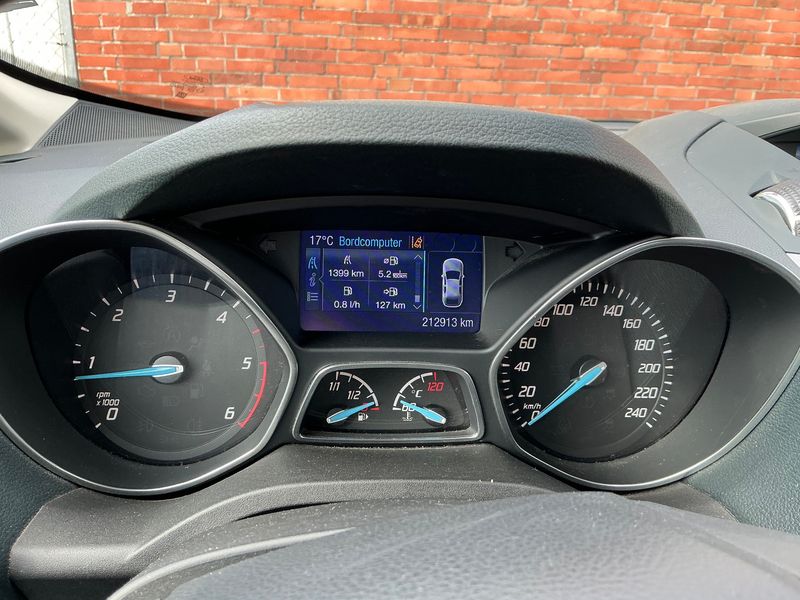 Ford C-Max 1.6 TDCi Business Edition 2015 – снимка 19