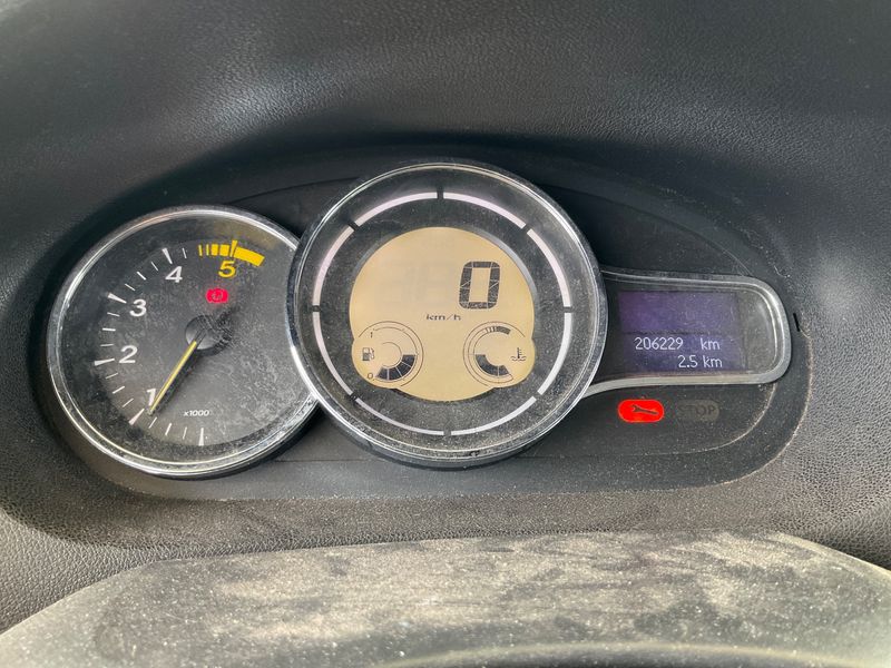 Renault Megane 1.5 dCi Dynamique 2009 – снимка 4
