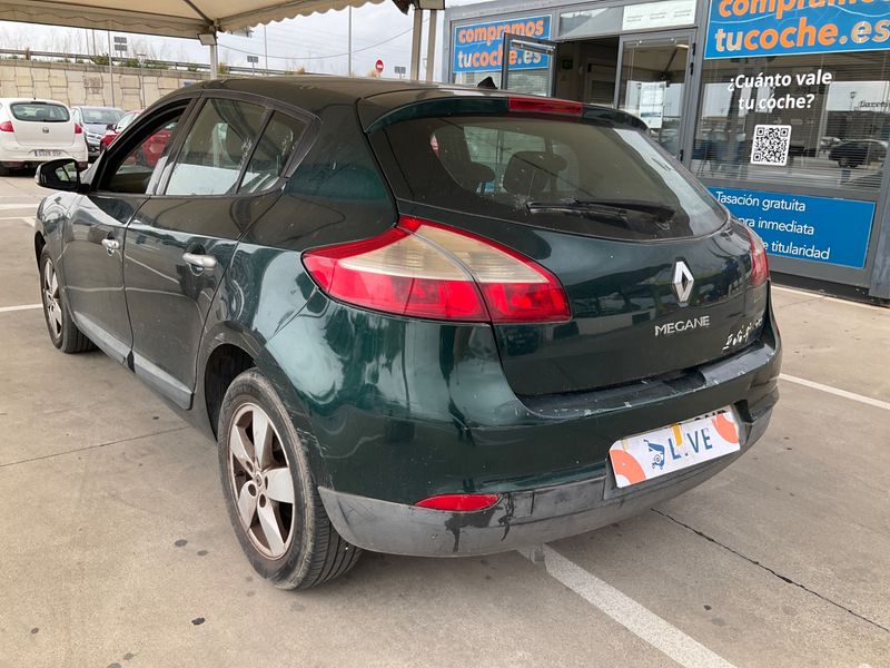 Renault Megane 1.5 dCi Dynamique 2009 – снимка 2