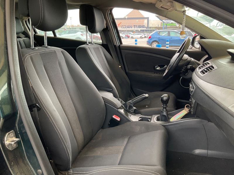 Renault Megane 1.5 dCi Dynamique 2009 – снимка 3