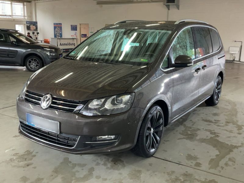 Volkswagen Sharan 2.0 TSI Highline BlueMotion Tech 2017 – снимка 1
