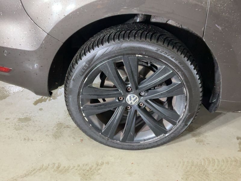 Volkswagen Sharan 2.0 TSI Highline BlueMotion Tech 2017 – снимка 9