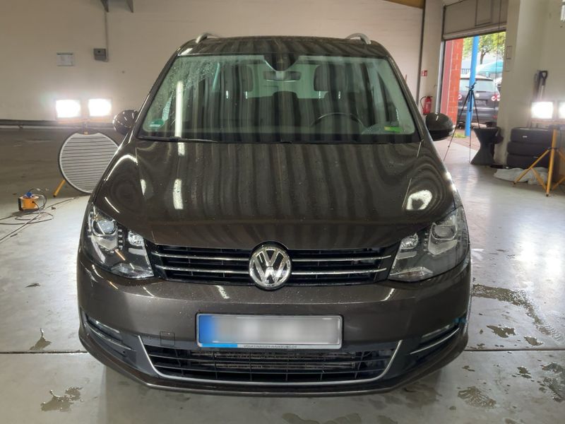 Volkswagen Sharan 2.0 TSI Highline BlueMotion Tech 2017 – снимка 14