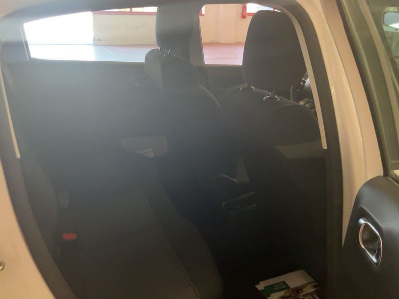 Citroen C3 1.2 PureTech YOU 2024 – снимка 19