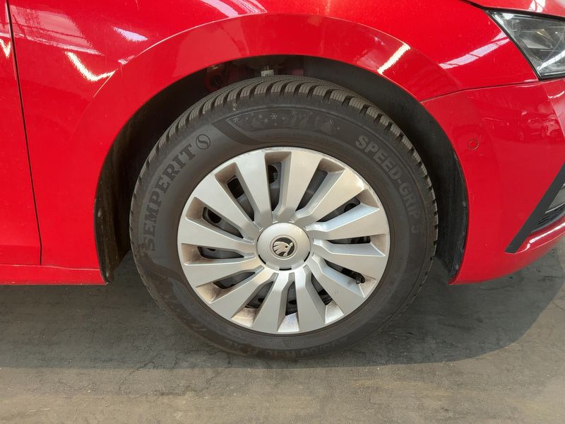 Skoda Octavia 1.5 TSI ACT First Edition 2021 – снимка 11