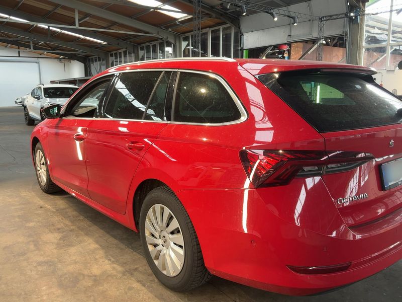 Skoda Octavia 1.5 TSI ACT First Edition 2021 – снимка 6