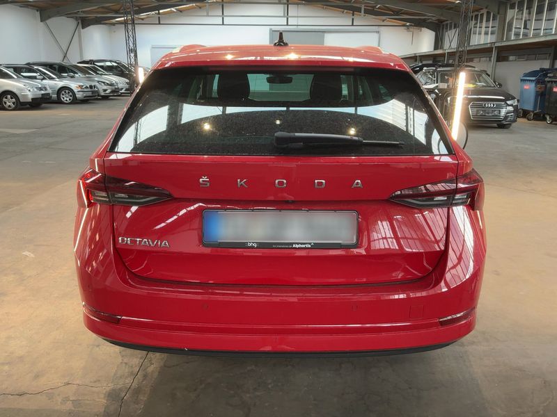 Skoda Octavia 1.5 TSI ACT First Edition 2021 – снимка 7