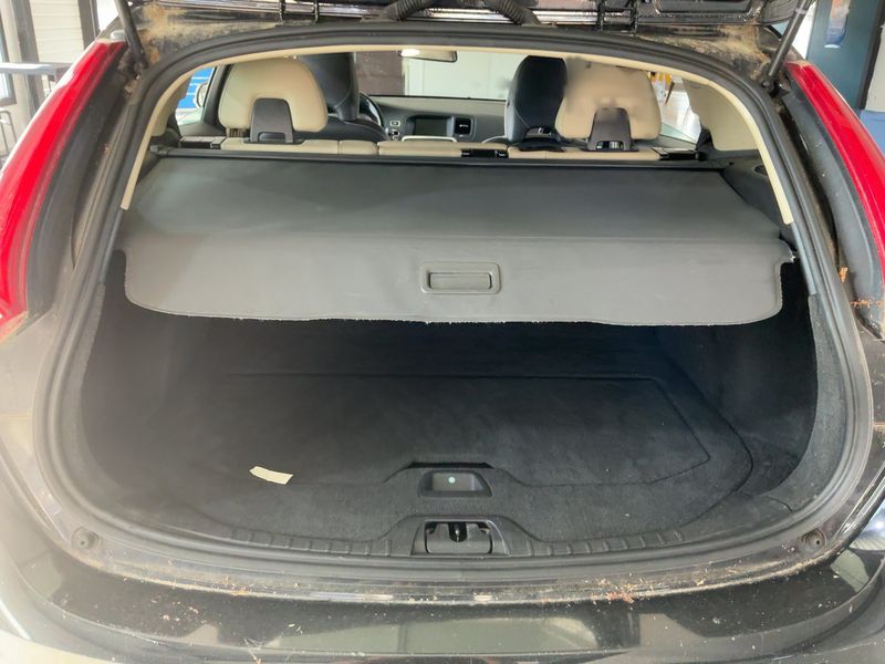 Volvo V60 2.0 D3 Xenium 2012 – снимка 15