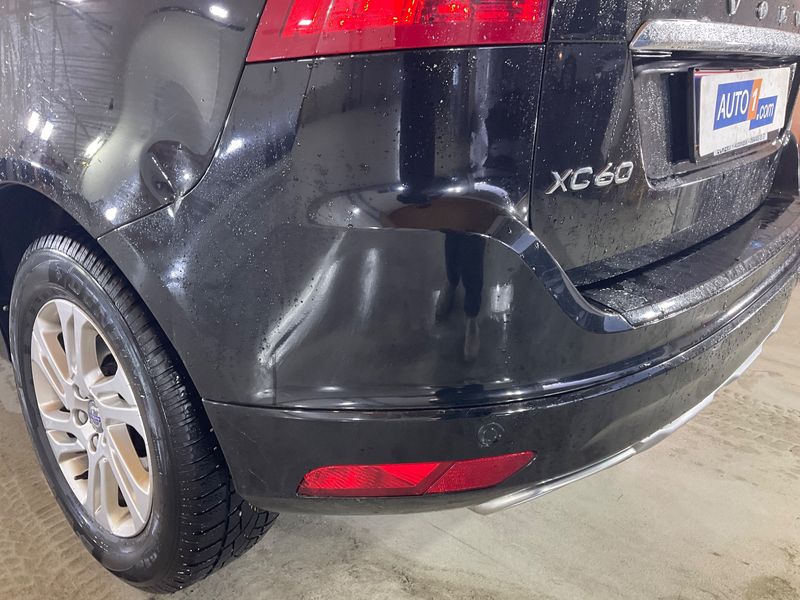 Volvo XC60 2.4 D4 Kinetic AWD 2017 – снимка 27