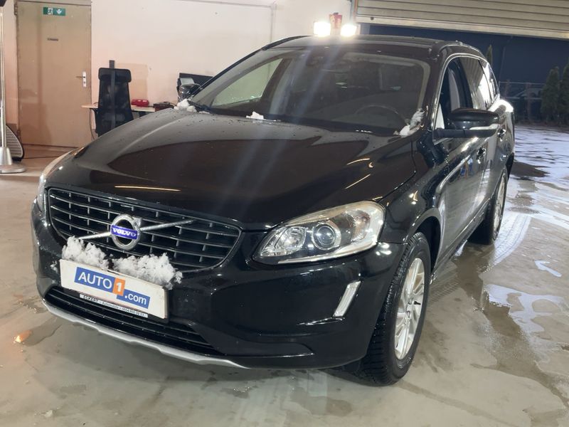Volvo XC60 2.4 D4 Kinetic AWD 2017 – снимка 1