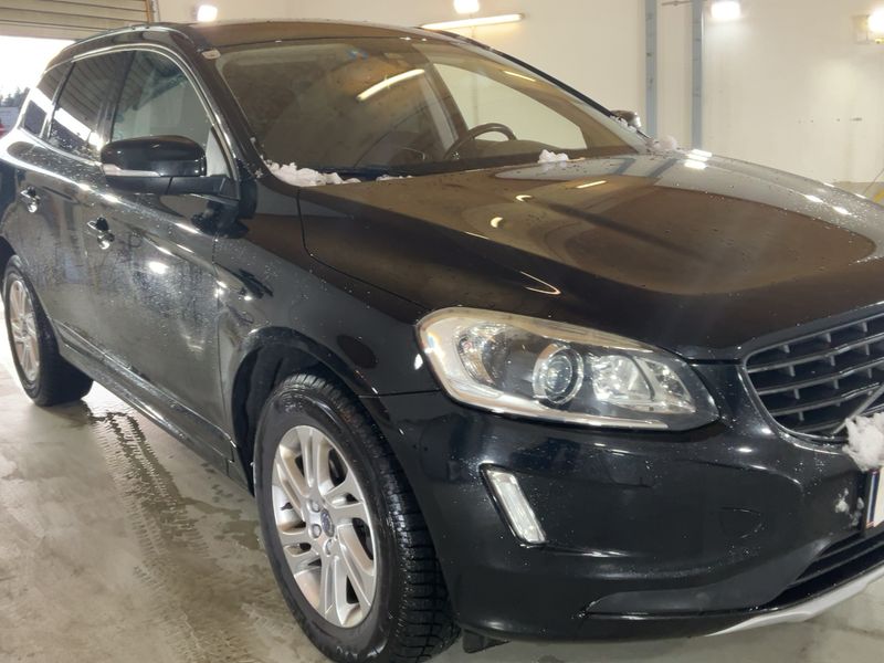 Volvo XC60 2.4 D4 Kinetic AWD 2017 – снимка 12