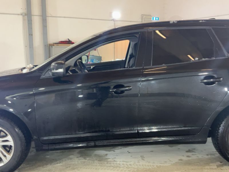Volvo XC60 2.4 D4 Kinetic AWD 2017 – снимка 4