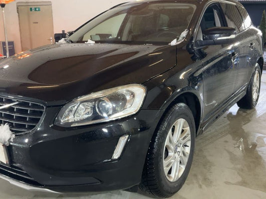 Volvo XC60 2.4 D4 Kinetic AWD 2017 – снимка 2
