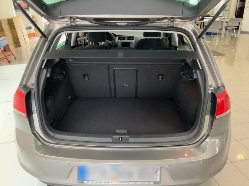Volkswagen Golf VII 1.6 TDI Lounge BlueMotion Tech 2015 – снимка 15