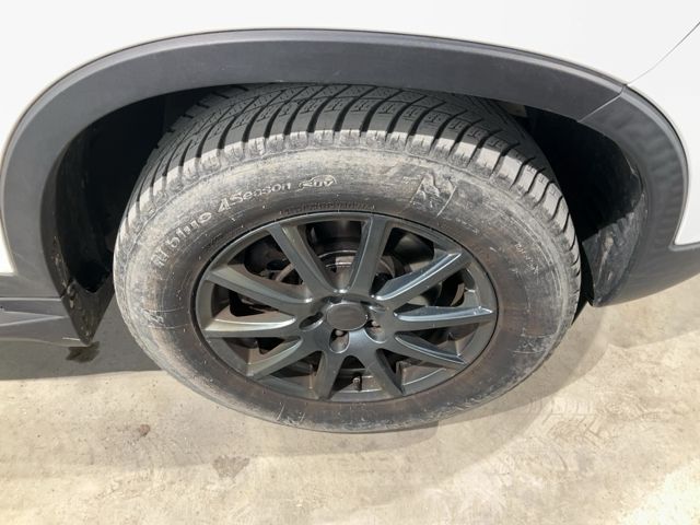 Kia Sorento 2.2 CRDi Spirit 4WD 2012 – снимка 11