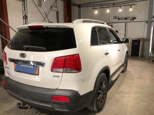 Kia Sorento 2.2 CRDi Spirit 4WD 2012 – снимка 8