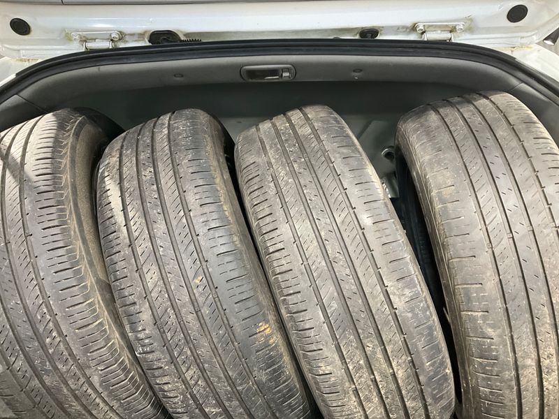 Kia Sorento 2.2 CRDi Spirit 4WD 2012 – снимка 36
