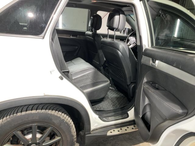 Kia Sorento 2.2 CRDi Spirit 4WD 2012 – снимка 20